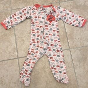 Duck Duck Goose Brand Heart Valentine's Day Footies 3-6 M​